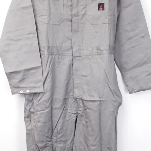 Forge FR Workwear Coverall in Dark Grey/Flame resistant clothing multiple pocket - Picture 6 of 9